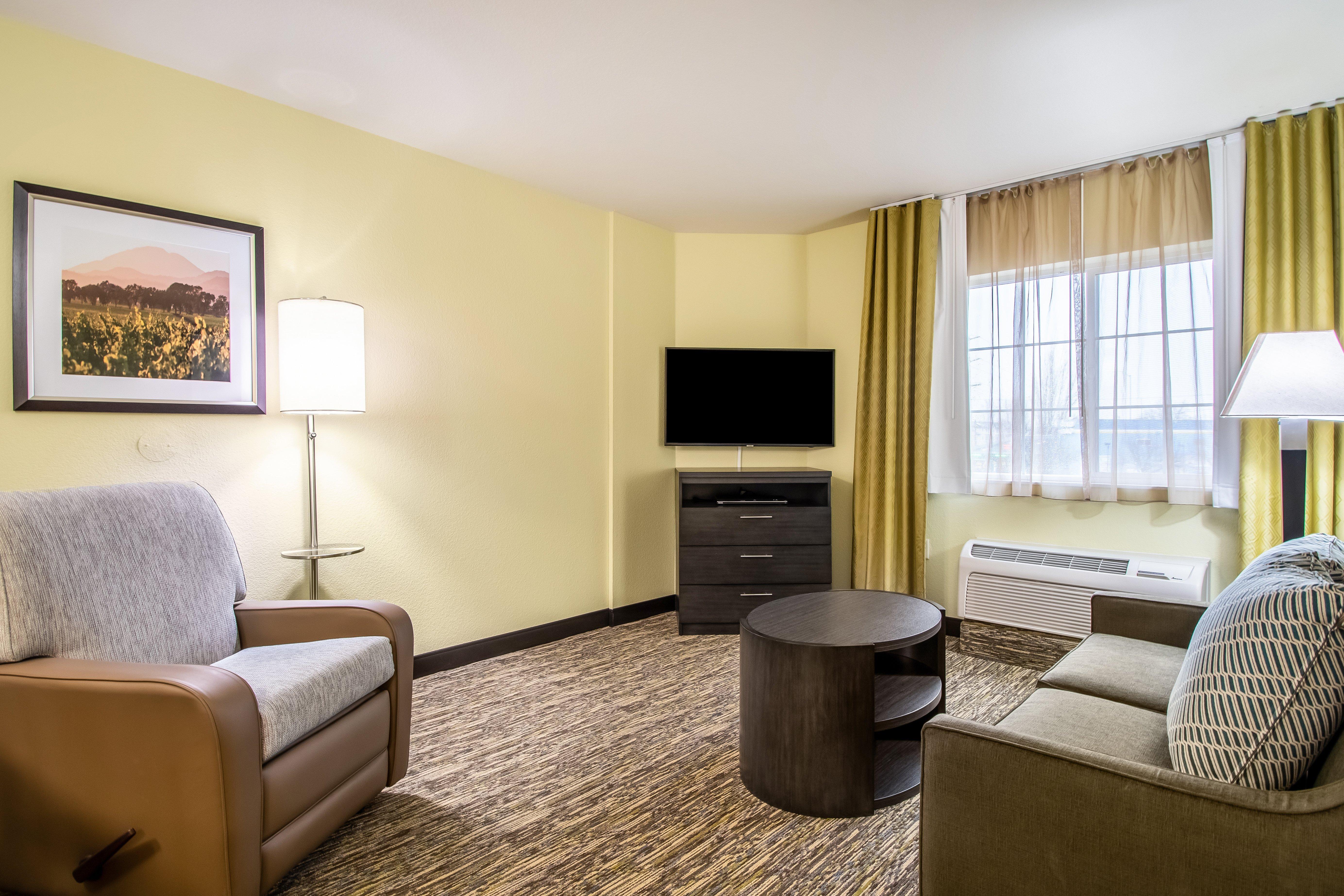 Candlewood Suites Portland Airport By Ihg Exterior foto